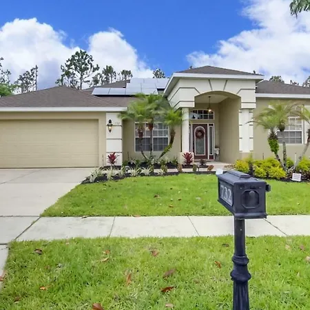 Fantastically Decorated 4 Bed 3 Bath Pool 732Bd Villa